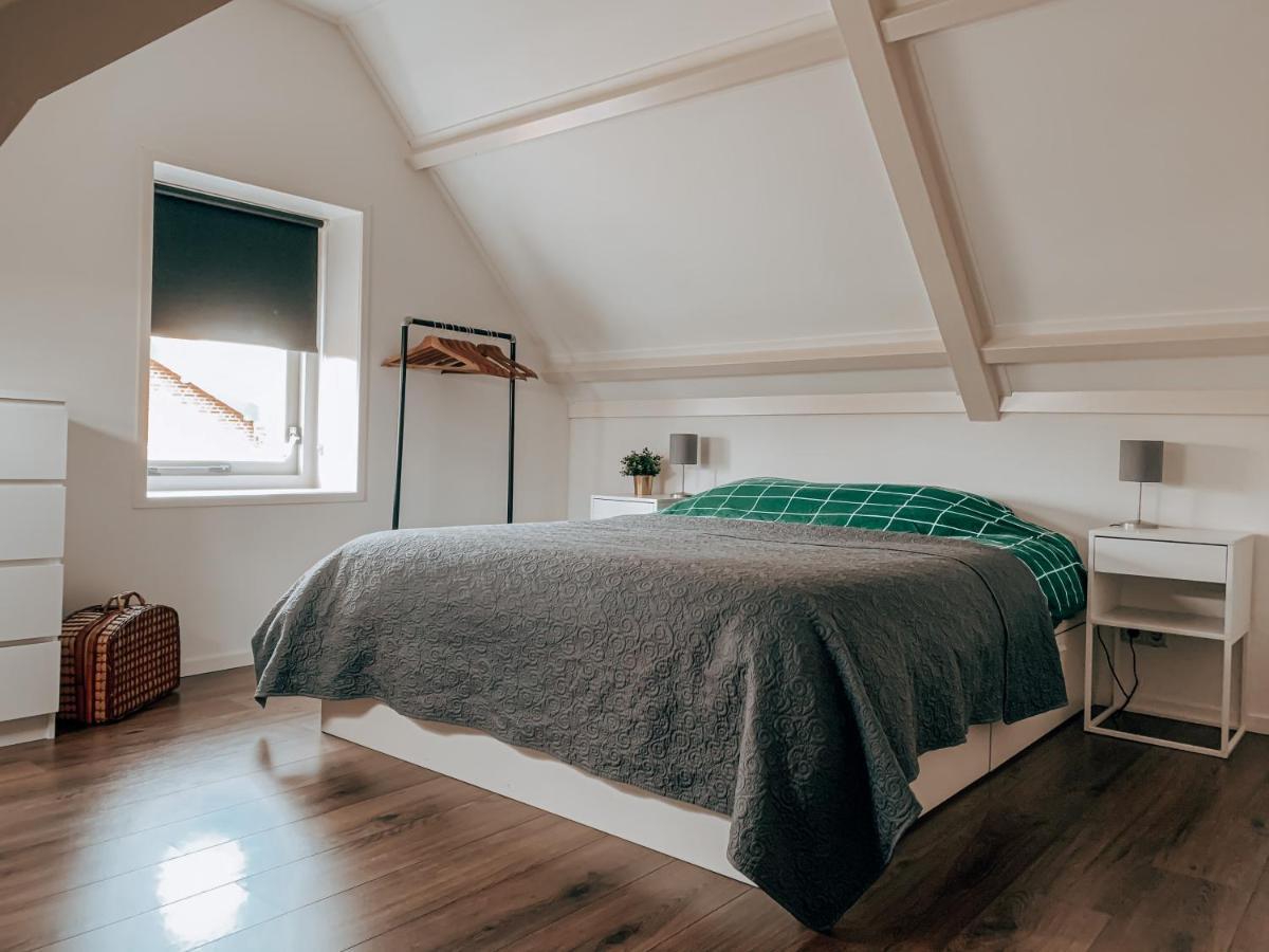 Holiday home Het Korenhuus Lewedorp